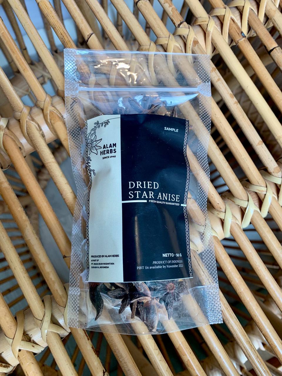 Deaf (Star Anise)