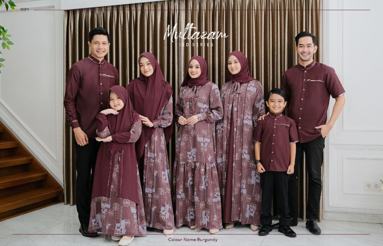 Multazam Family Outfit