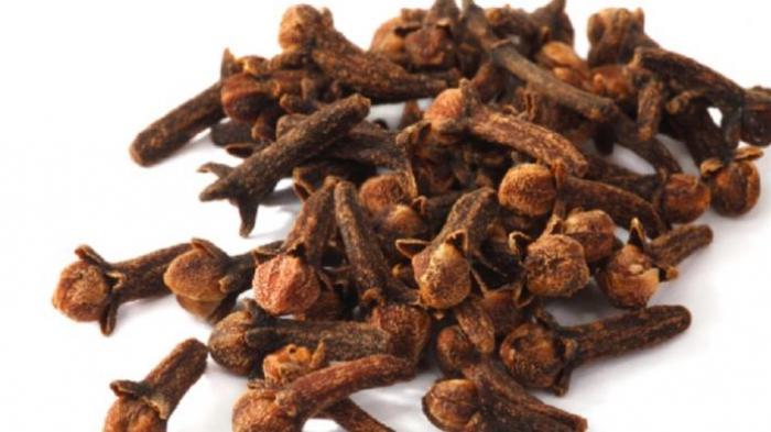 Dried Cloves