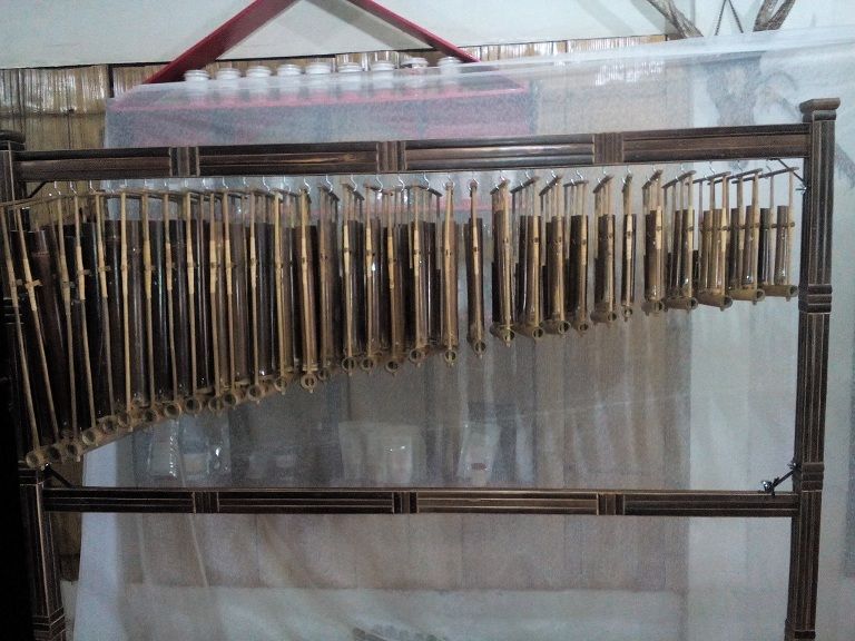 Angklung 2 Tubes Melody Bamboo Sundanese Traditional Music Instrument Indonesia 31 pcs