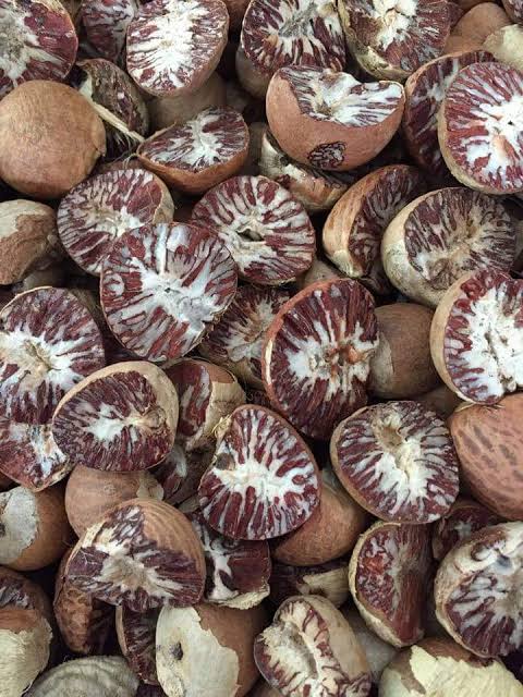 Betel Nut / Betelnut Split